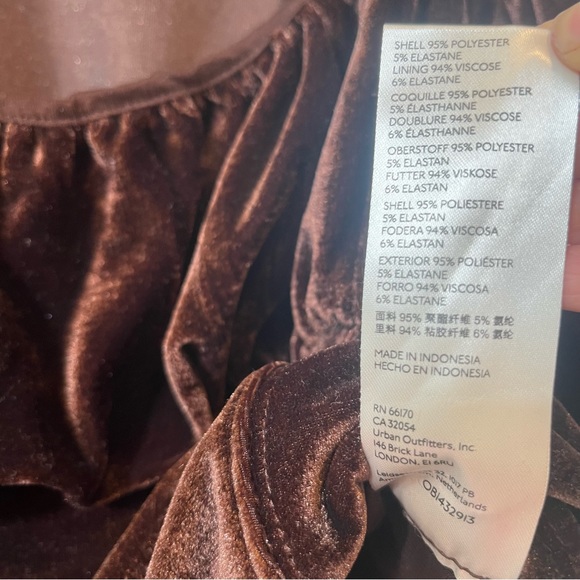 Free People Hold Me Velvet Top Size Medium in Chocolate Brown NWOT - Picture 5 of 10